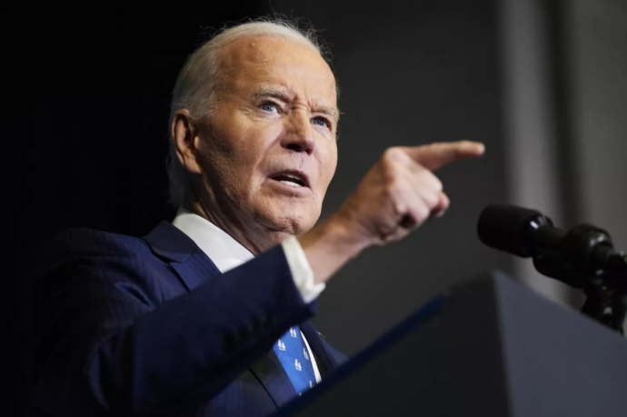 Экс-президент США заявил о худшей политической обстановке в стране Экс-президент США заявил о худшей политической обстановке в стране