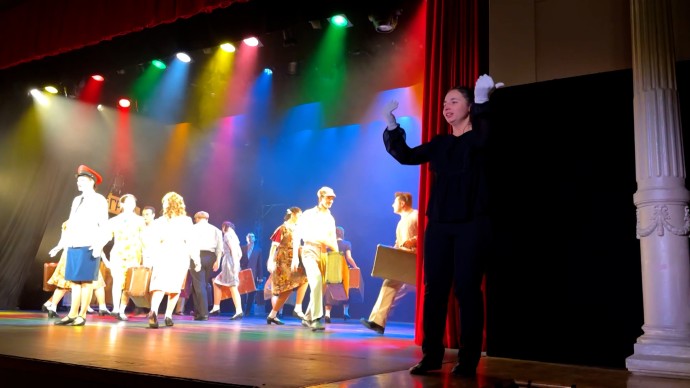 Театр без границ: как в Петербурге показывают спектакли с тифлокомментированием Театр без границ: как в Петербурге показывают спектакли с тифлокомментированием