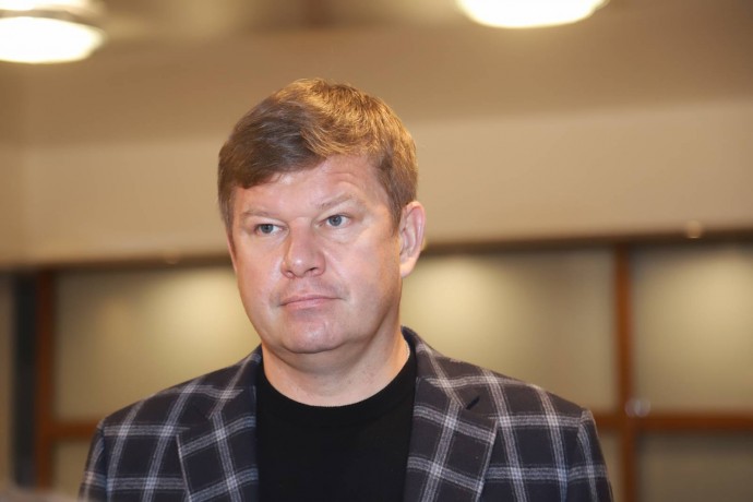 Губерниев оценил новость о том, что сборную России пригласили на турнир в Азию