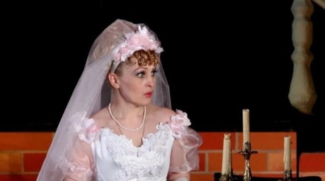 Скоропостижно скончалась актриса Армавирского театра Ольга Малющева