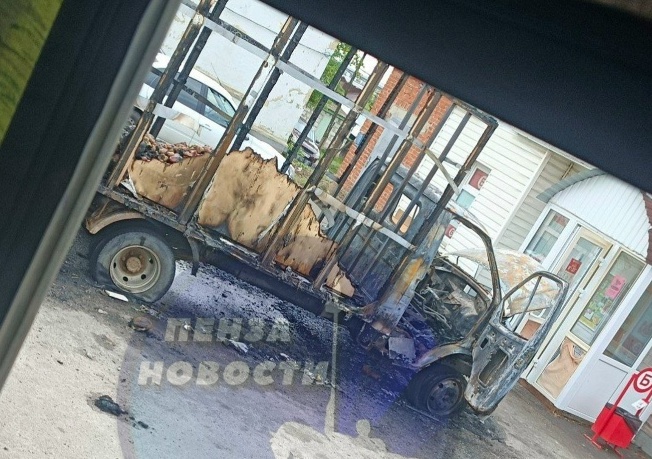 В Пензенской области сгорел грузовой автомобиль