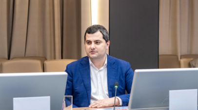 Овчинский: начался монтаж фасада бизнес-центра у метро «Ленинский проспект»