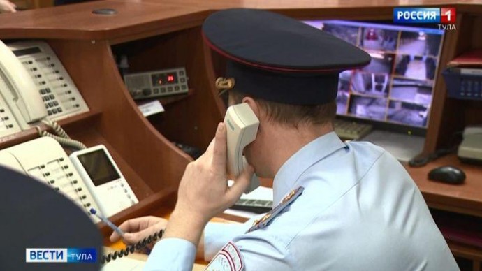 Алексинец избил на улице мужчину и забрал дорогой телефон