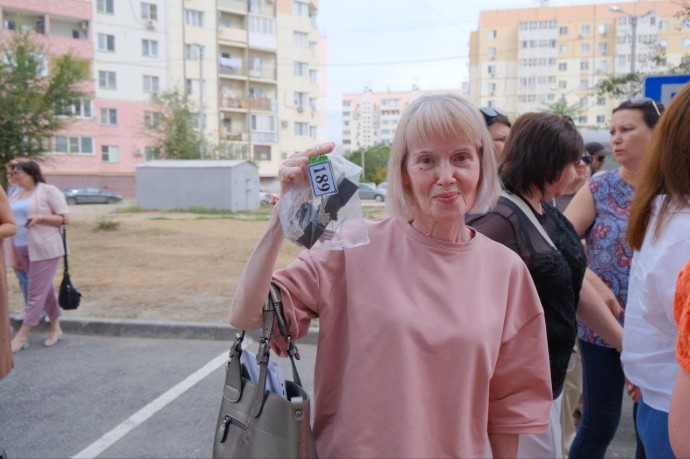 В Астрахани 200 семей из аварийных домов получили новое жилье