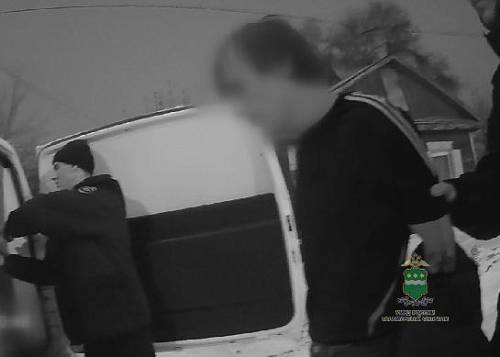 Благовещенец ударил ножом сожителя матери и попытался обмануть полицию