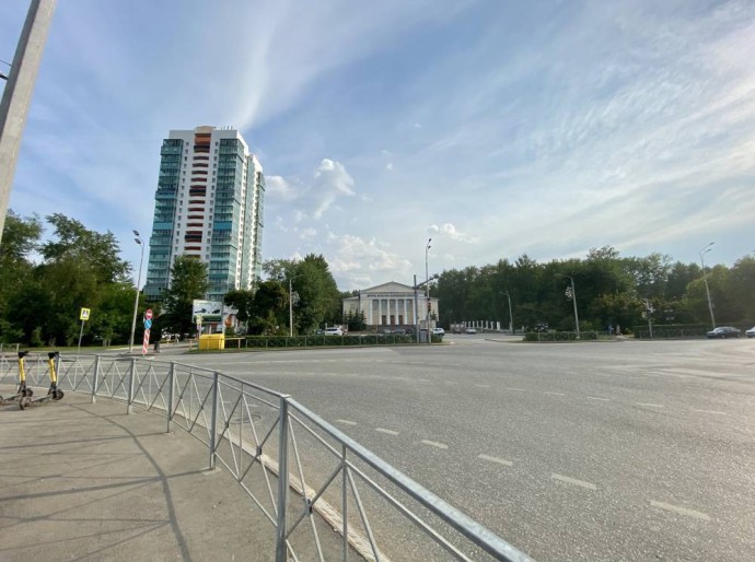 ​У ДКЖ в Перми заработала платная парковка