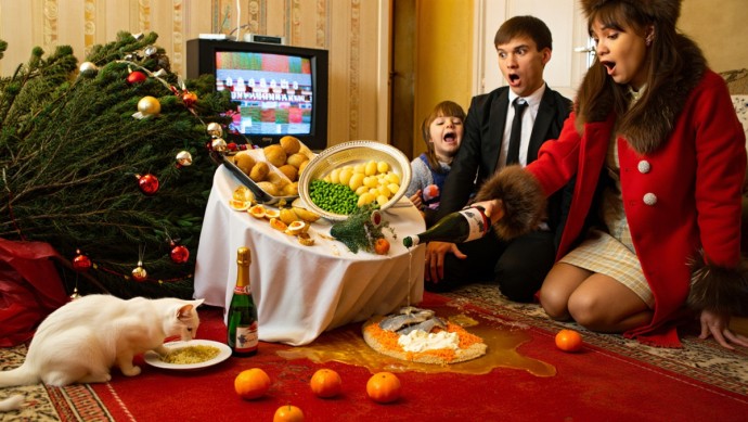 Бездомные собаки и пожар: известные кировчане вспоминают свой самый странный Новый год