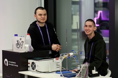 Собянин: Участники «Академии инноваторов» запустили более 6,7 тысячи проектов