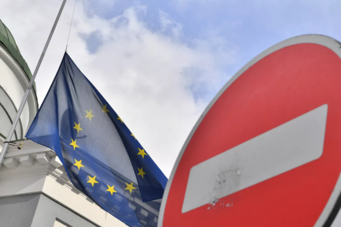 С кем борется ЕС? Эксперт призвал Европу оценить влияние антироссийских санкций на климат С кем борется ЕС? Эксперт призвал Европу оценить влияние антироссийских санкций на климат