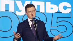 Александр Новак принял участие в церемонии награждения лауреатов премии «Ведомости Импульс»