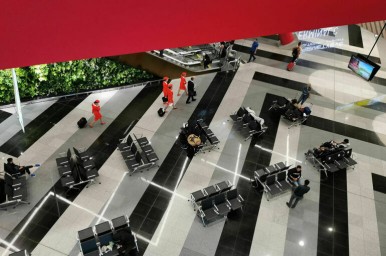 Россиянам рассказали о схеме мошенников с «секретными» перелетами в санкционные страны