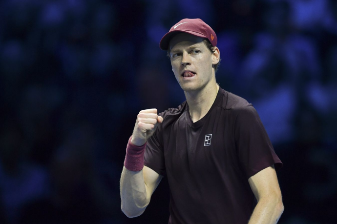 Синнер стал победителем Итогового турнира ATP, обыграв Алькараса Синнер стал победителем Итогового турнира ATP, обыграв Алькараса