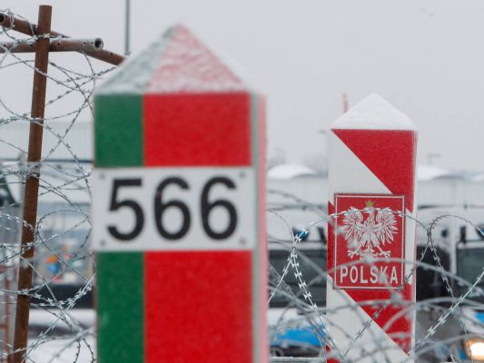 Власти Польши призвали своих граждан покинуть Белоруссию