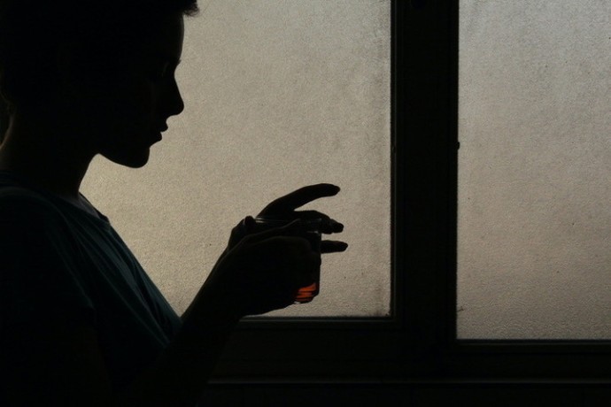 Нарколог Карпова объяснила, чем грозит употребление спиртного при стрессе