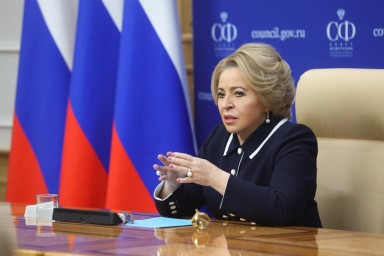 Матвиенко: Конституция была и остаётся прочным фундаментом развития страны