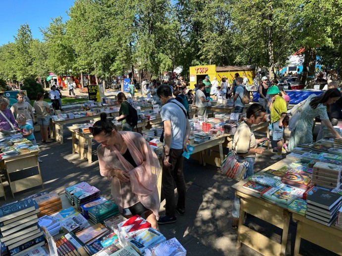 Открылся фестиваль «Ярославское книжное обострение»