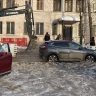 Коммунальщики устраняют последствия аварии на водопроводе в Дзержинском районе
