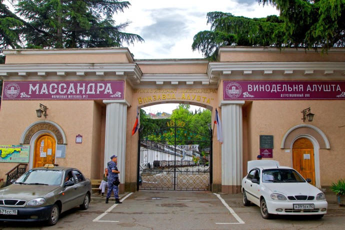 СФ проконтролирует реализацию закона о строительстве отелей при винодельнях