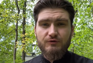 Популярный священник стал клиническим психологом. Он рассказал, зачем ему это понадобилось
