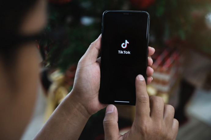 Германия — Штраф на миллиард: Чем закончится война ЕС и TikTok?