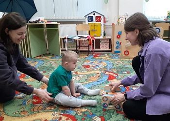 Почти 80 юных амурчан с ОВЗ занимаются в службах ранней помощи