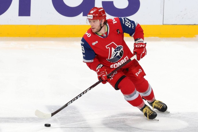 Ведущий защитник «Локомотива» Сергеев выбыл до конца сезона Ведущий защитник «Локомотива» Сергеев выбыл до конца сезона