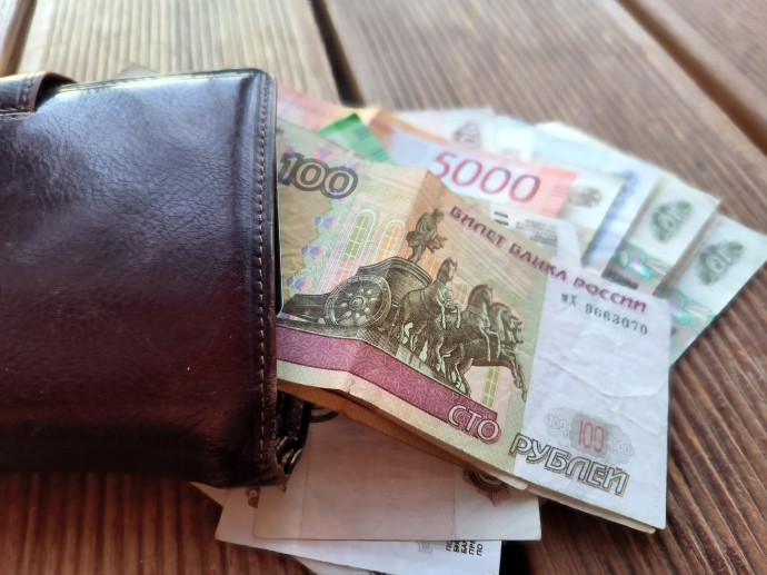 В Москве пенсионер отдал мошенникам более 84,5 миллиона рублей