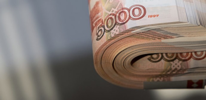 Более миллиона рублей потерял на фейковой бирже пенсионер из Майминского района