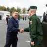 Первый вице-спикер СФ Якушев передал 30 внедорожников на нужды СВО