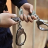 Женщину, ходившую за покупками лишь по ночам, арестовали по делу о налётах на магазины и АЗС
