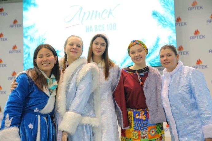 В «Артеке» прошел «Рождественский переполох»