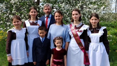 Семейную пару в Ярославской области удостоили медали ордена «Родительская слава»