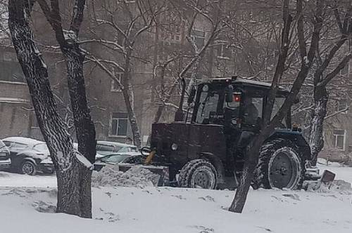 Олег Имамеев провел оперштаб по уборке Благовещенска от снега