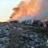 В Башкирии горит мусорный полигон