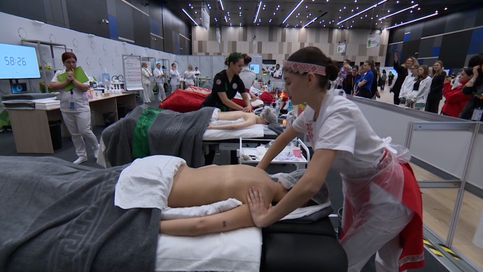 На чемпионате «Профессионалы» в Экспофоруме прошла сессия эстетической косметологии На чемпионате «Профессионалы» в Экспофоруме прошла сессия эстетической косметологии