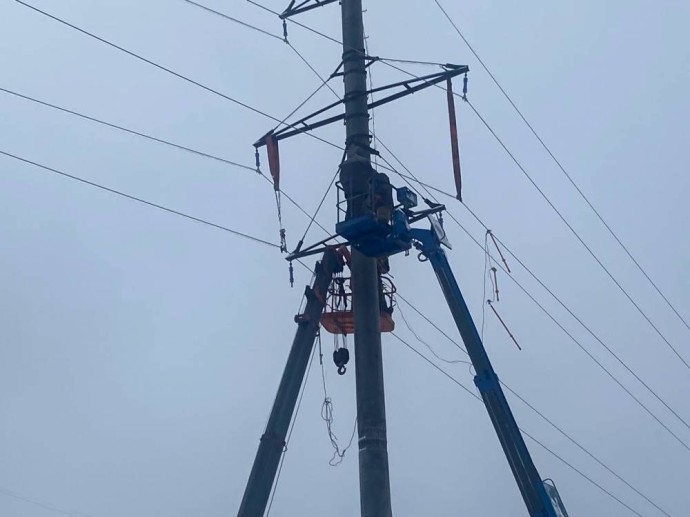 В Теплой Горе повреждена линия электропередачи после взрыва котельной