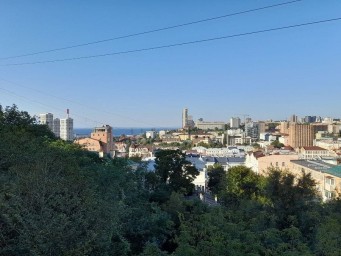 Бархатный сезон во Владивостоке: температура воды в Амурском заливе остаётся летней