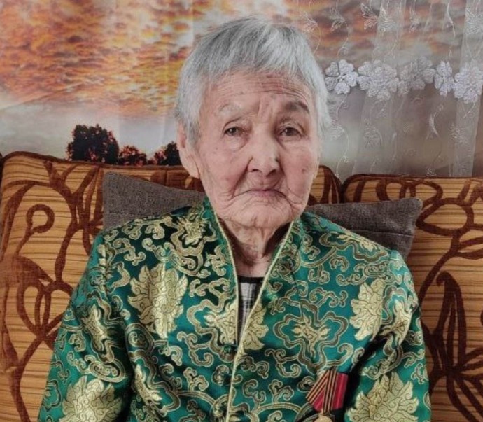 На юге Бурятии труженица тыла отметила 95-летие