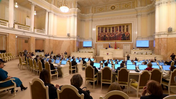 Программа КРТ и «дома-молчуны»: что обсудят на заседании ЗакСа 3 декабря Программа КРТ и «дома-молчуны»: что обсудят на заседании ЗакСа 3 декабря