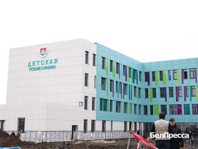 Губернатор назвал очень проблемной строящуюся в Белгороде детскую поликлинику № 3