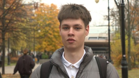 Студент СПбГТИ(ТУ) Василий поблагодарил сотрудников Петербургского метрополитена за работу