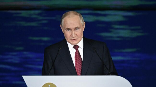 Путин рассказал об умении России собираться перед лицом угроз