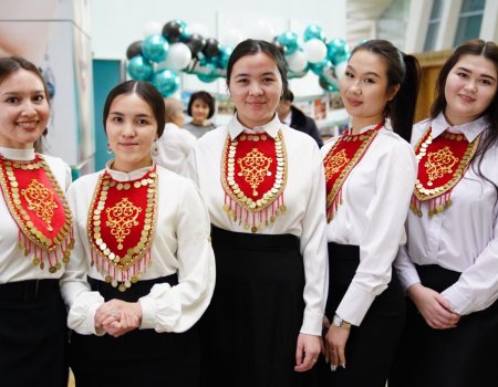 В Башкирии стартовал конкурс на лучшее освещение в СМИ развития госязыков В Башкирии стартовал конкурс на лучшее освещение в СМИ развития госязыков