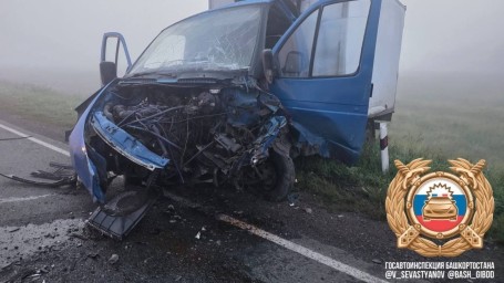 В Башкирии в массовом ДТП на трассе погиб молодой парень