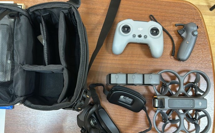 Сахалинская таможня передала конфискованный квадрокоптер Росгвардии Сахалинская таможня передала конфискованный квадрокоптер Росгвардии