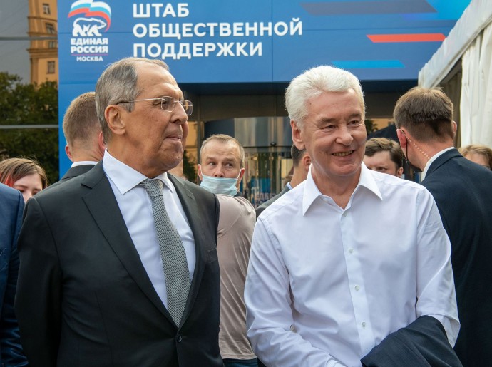 Собянин поздравил Министра иностранных дел Лаврова с днем рождения