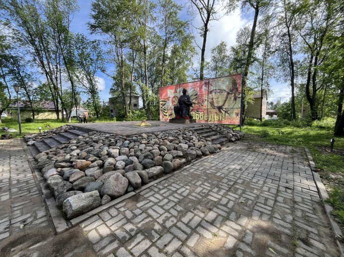 В Ярославской области продолжается благоустройство памятных мест