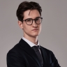 Аналитик рассказал, как инвесторам сохранить капитал осенью 2025 года: ставка — на долларовые инструменты