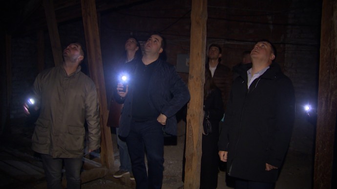 Денис Удод проверил капремонт домов на Васильевском острове