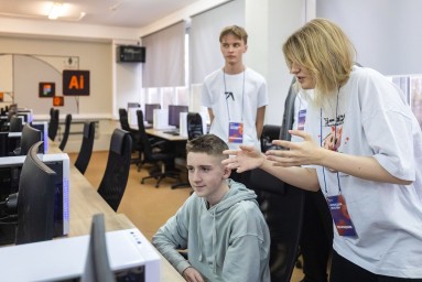 Новый уровень: как фестиваль колледжей Москвы помогает сделать первые шаги в мир ИТ